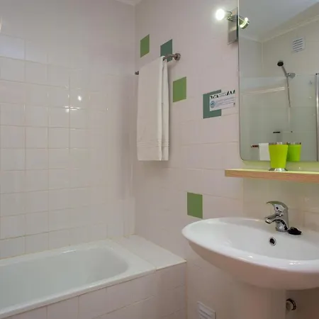 2bdr W/ Ac & Balcony By Lovelystay Apartment Monte Gordo